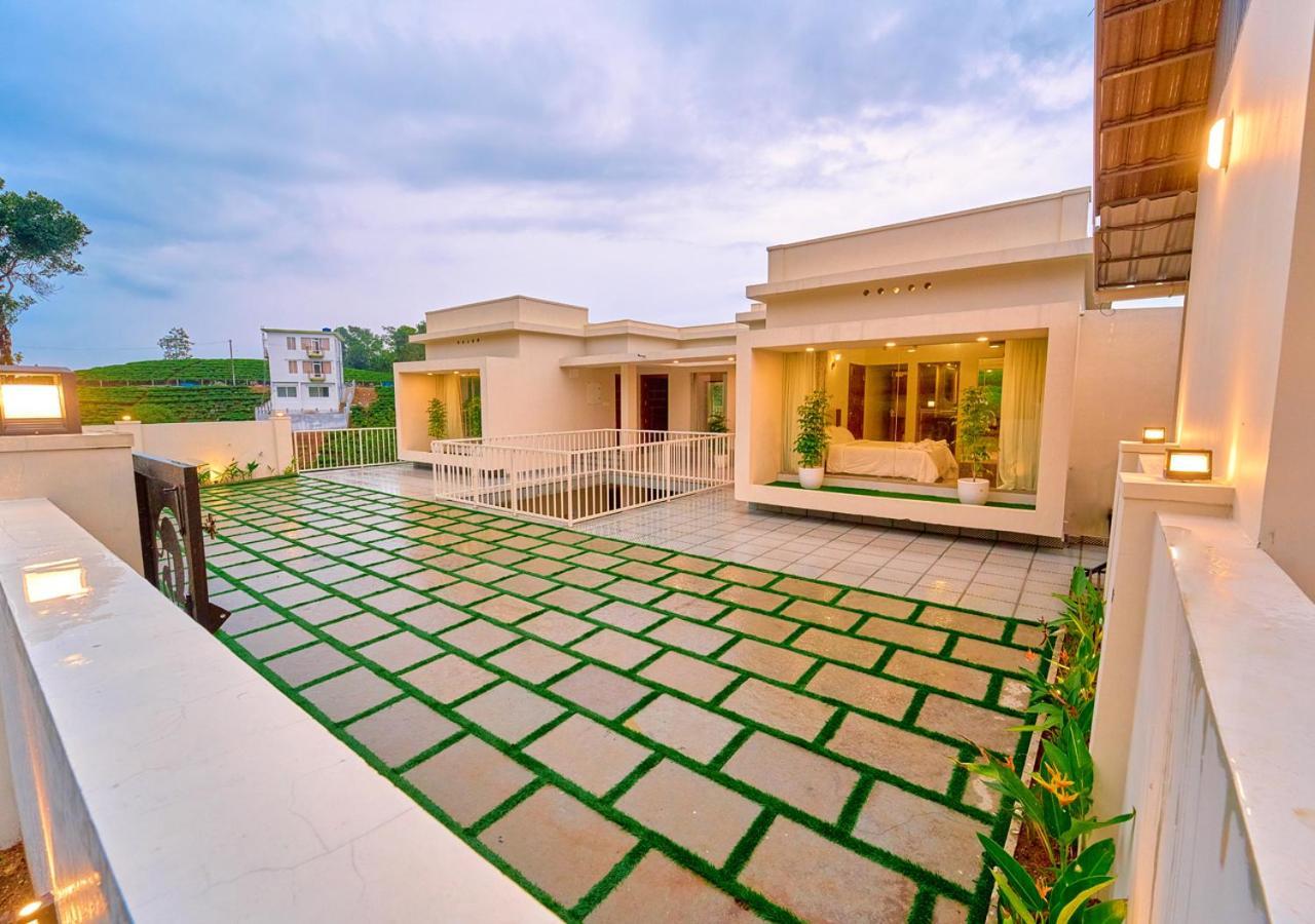 Glen Castle Vagamon Pool Resort By Voye Homes Extérieur photo