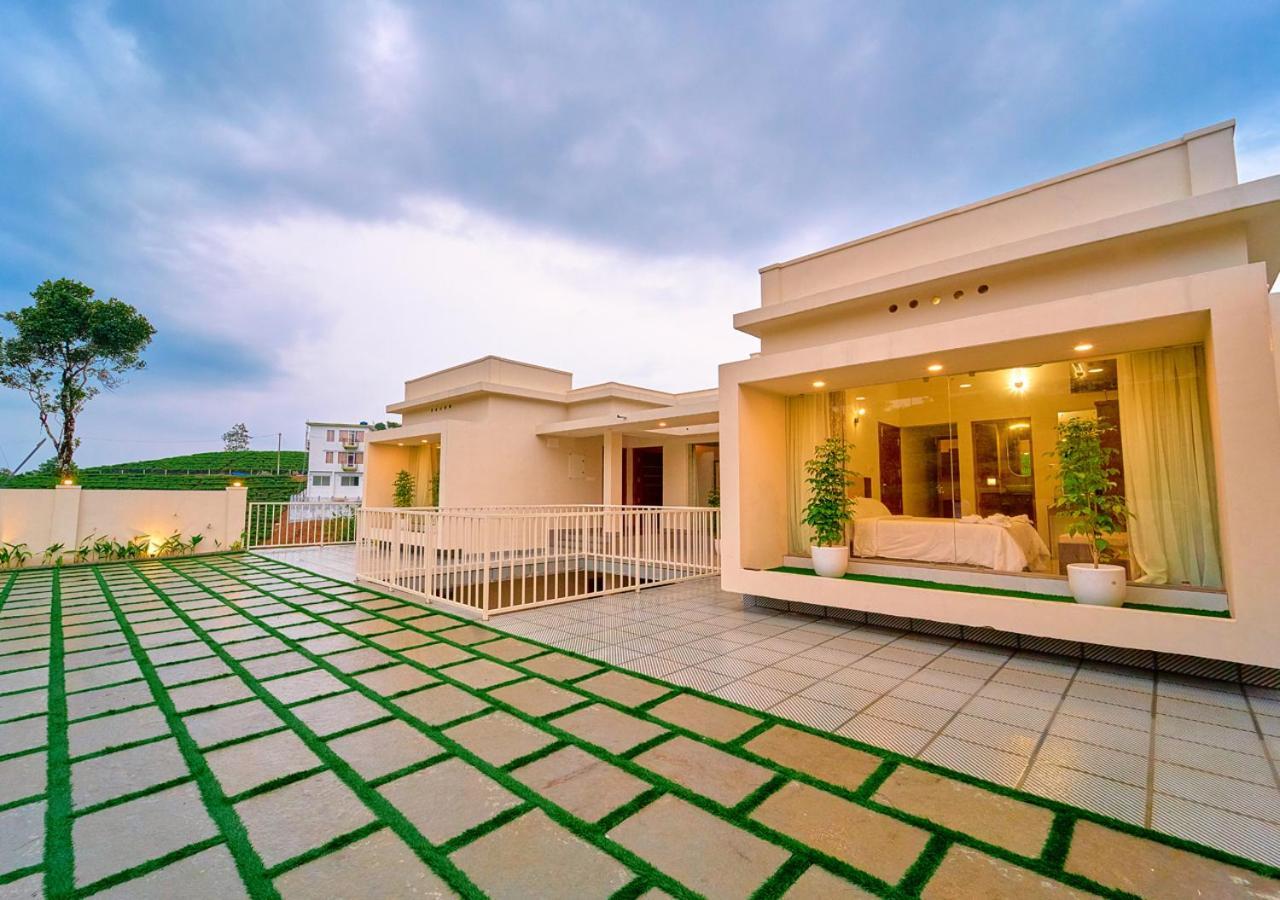 Glen Castle Vagamon Pool Resort By Voye Homes Extérieur photo